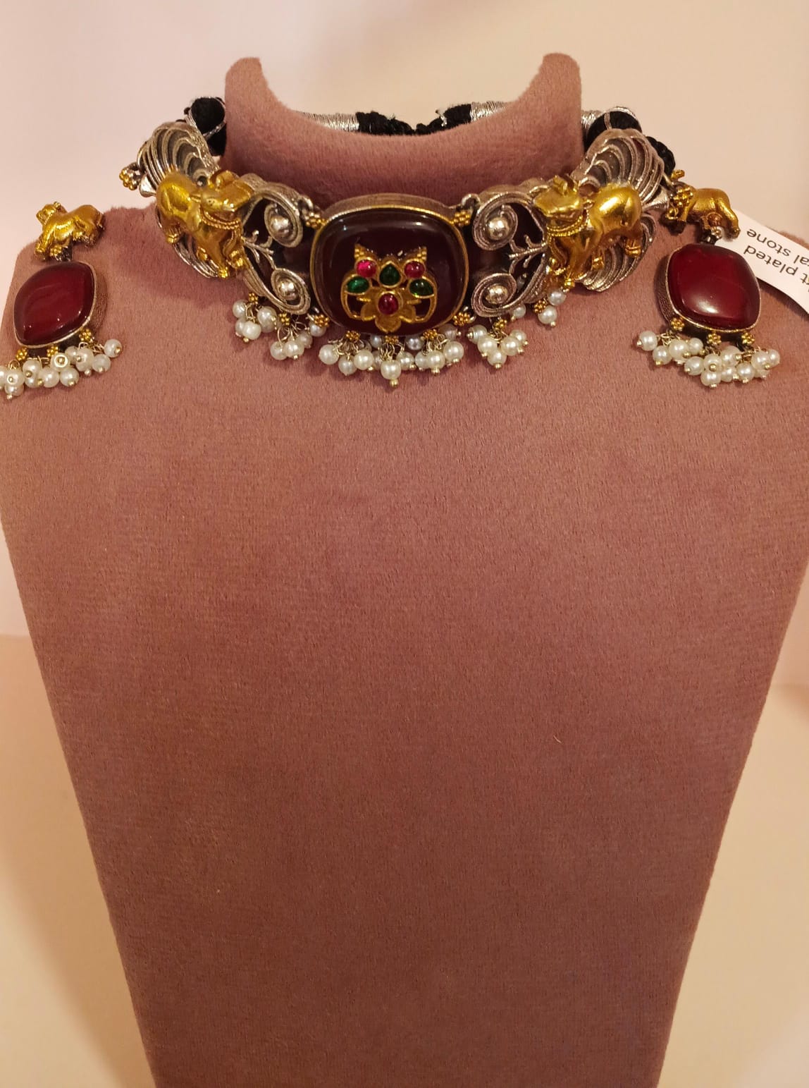 Gaja Viraasat Choker Set